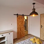 Nad Jeziorem Lesnianskim Апартаменты *