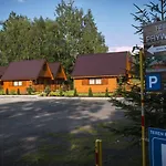 Nad Jeziorem Lesnianskim Apartment Bozkowice