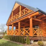 Nad Jeziorem Lesnianskim Апартаменты Bozkowice