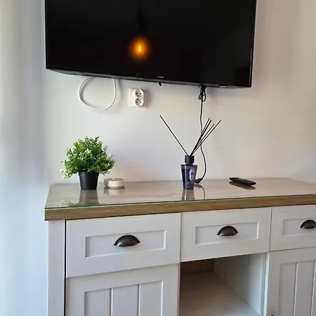 Nad Jeziorem Lesnianskim Bozkowice