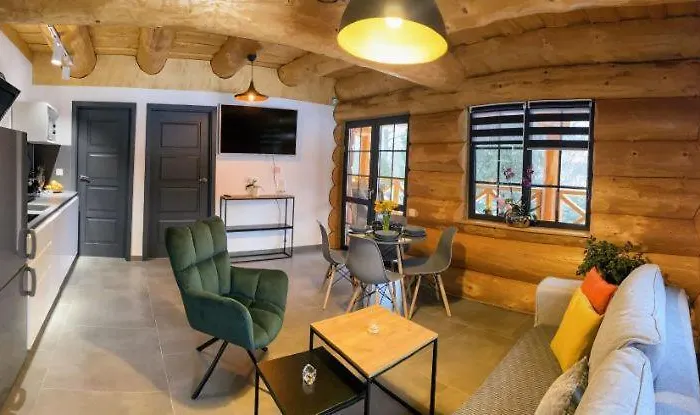 Nad Jeziorem Lesnianskim Apartment Bozkowice