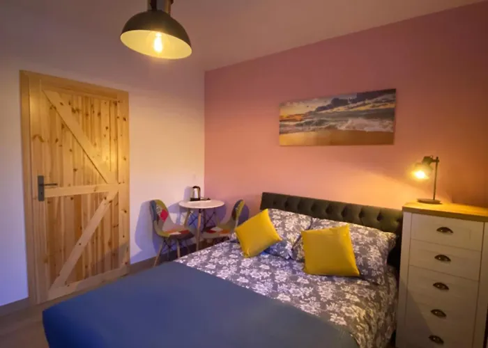 Nad Jeziorem Lesnianskim Bozkowice