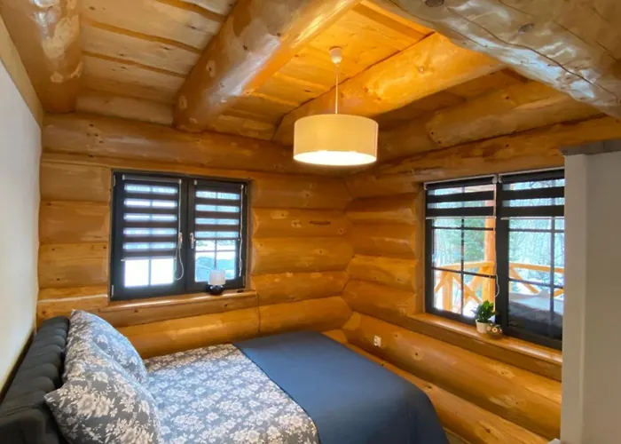 公寓 Nad Jeziorem Lesnianskim *